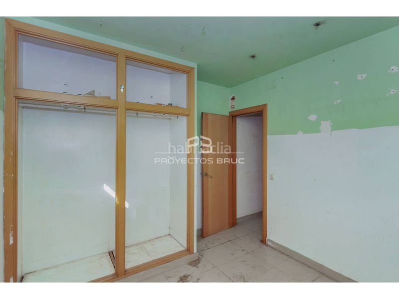 Foto 8765d423-656d-4bed-b4d4-4ae414820a21. Xalet amb aparcament piscina a Cervelló