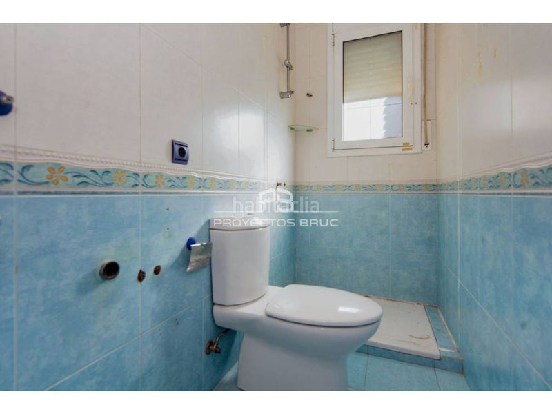 Foto c87c04a1-f38a-4d06-926e-b9dc14556385. Xalet amb aparcament piscina a Cervelló