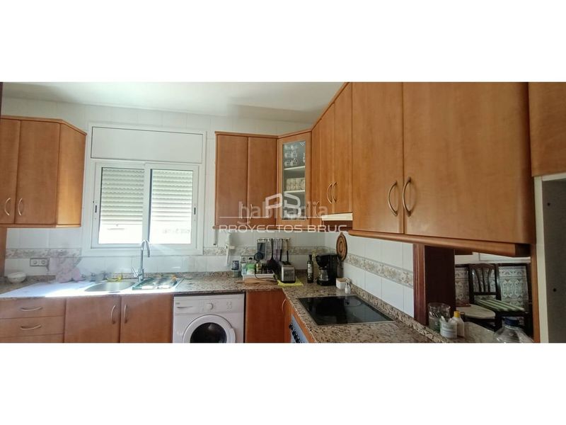 Foto b8f9b237-6574-4b92-b0d2-10231129fcf6. Casa a Collbató