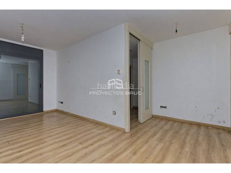Foto 595d0862-0636-4967-ac67-697ce3e54ee2. Dúplex a Congost-Santa Caterina Manresa