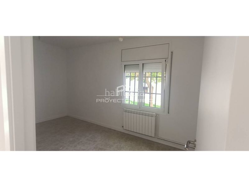 Foto d2d48756-74e7-4499-95fe-6dfd72f0f3d8. Casa amb calefacció aparcament a Bruc (El)