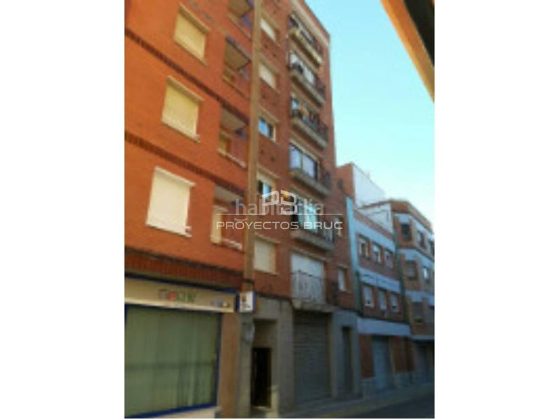 Foto 6fbde450-664e-4853-8222-c904b437ba42. Pis a Poble Sec Igualada