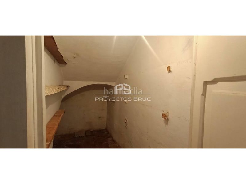 Foto aedcea37-5af7-4bcd-99b0-3e3b26985b72. Casa a Nucli Urbà Esparreguera