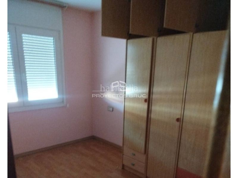 Foto 4c23a213-e73a-489b-8889-074895c6ec9c. Casa a Nucli Urbà Esparreguera