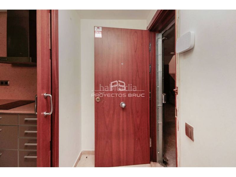 Foto 1710331d-1e79-458a-9205-fb6902c12c92. Dúplex a Vilapicina - Torre Llobeta Barcelona
