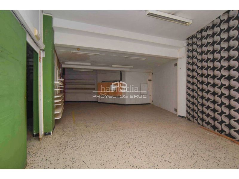 Foto 36fe7e16-cf9a-4151-82c3-a427ab43dfc9. Local comercial a Sant Antoni Barcelona