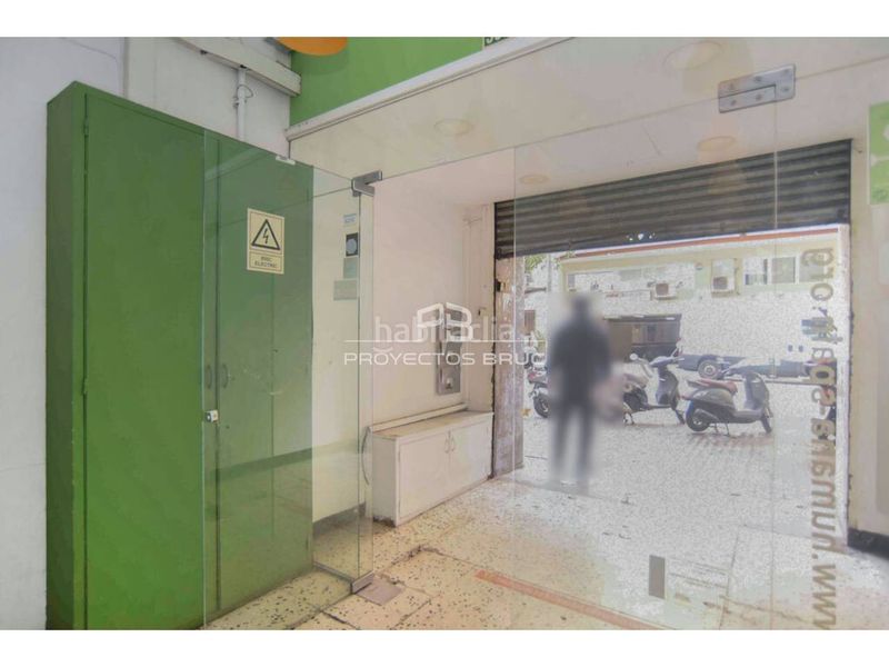 Foto a6036f25-380e-4289-ba43-28f66be859e6. Local comercial a Sant Antoni Barcelona