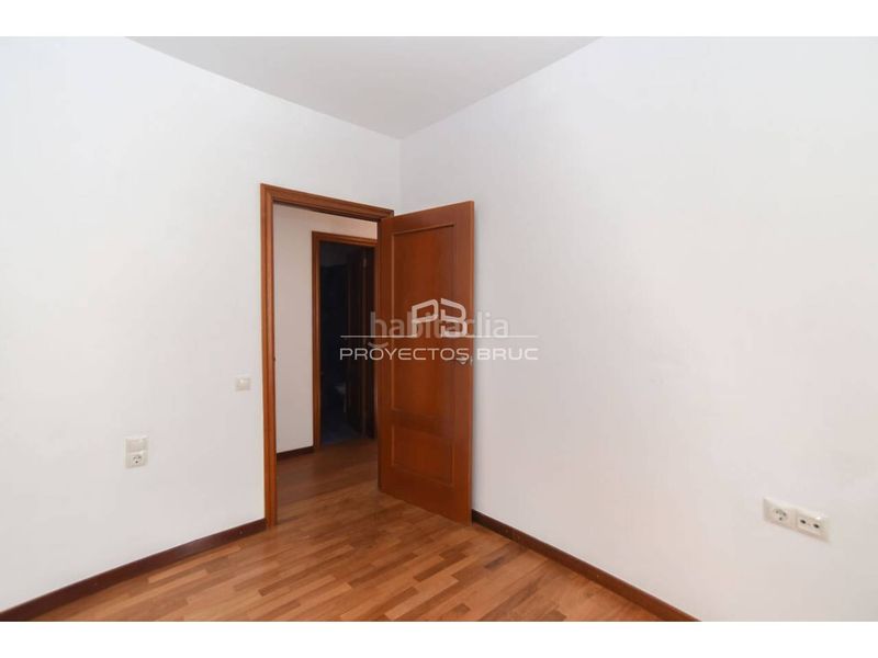 Foto 9c631f68-96a1-4432-8953-e509ff746cd1. Pis a Gòtic Barcelona