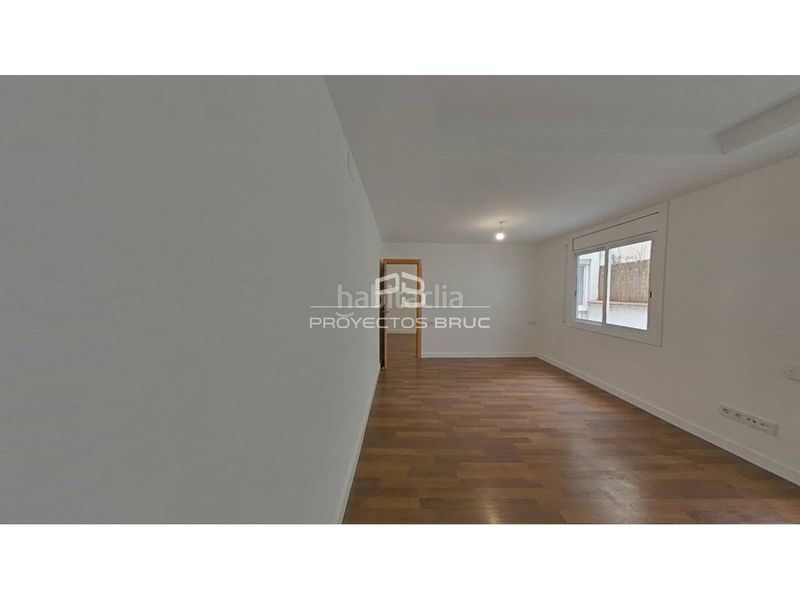 Foto 262ea481-4399-4634-ba2b-24e70dc52adf. Pis a Carmel Barcelona