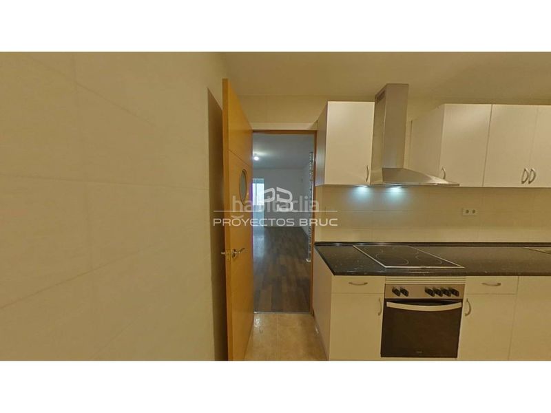Foto 46e43c5f-6000-4e09-b0d2-ac6a61a84aa7. Pis a Carmel Barcelona