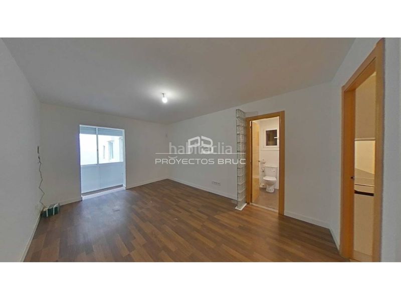 Foto bec80ede-2309-46fe-9666-034701e5dbac. Pis a Carmel Barcelona
