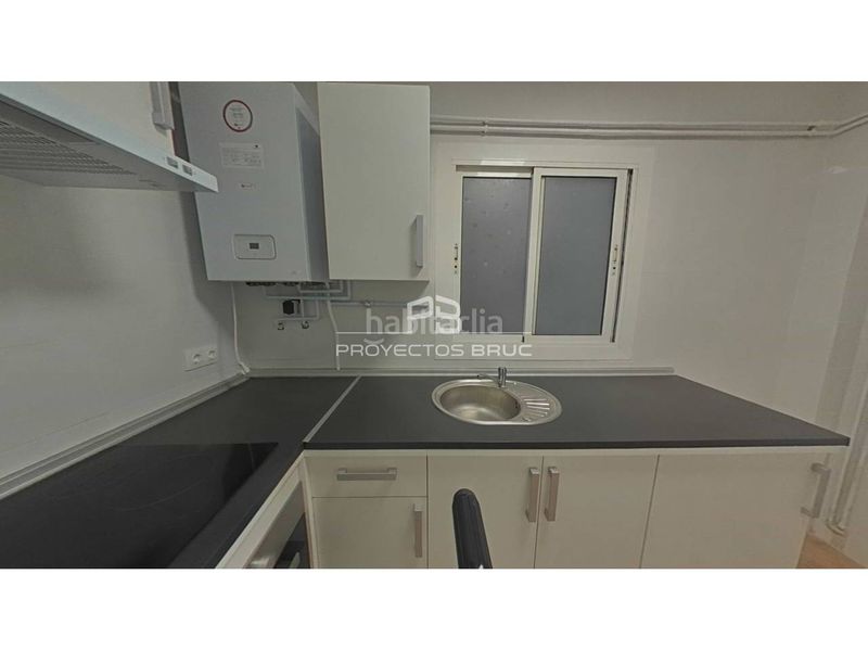 Foto d1485591-f3a6-428f-9b23-9d5d720be3f3. Pis a Sants Barcelona