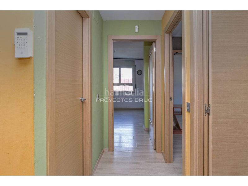 Foto b361d8af-f175-40c9-97e2-7439104ff7e3. Pis amb aparcament a Navàs