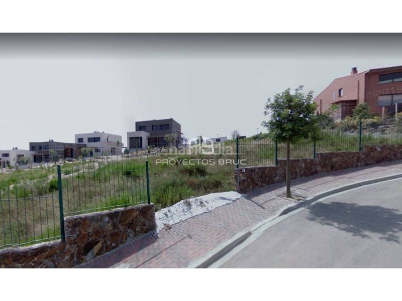 Foto cadb14bd-b0ad-46e4-86e6-8c7b4c837bb2. Finca rústica a calle nuria 6 a Abrera