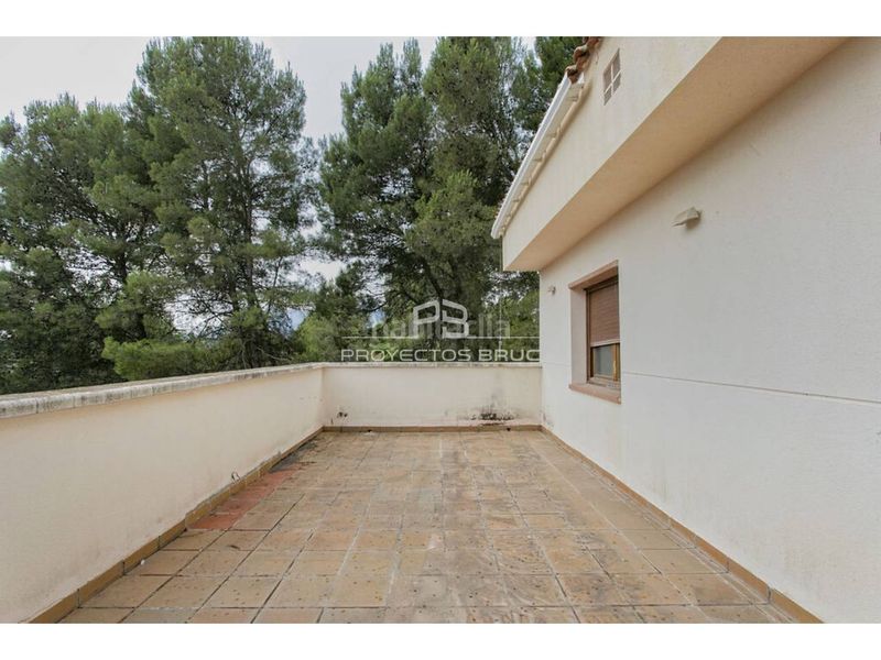 Foto 17998d78-7fd6-4033-beca-9a9d0156db77. Chalet with parking pool in Castellgalí