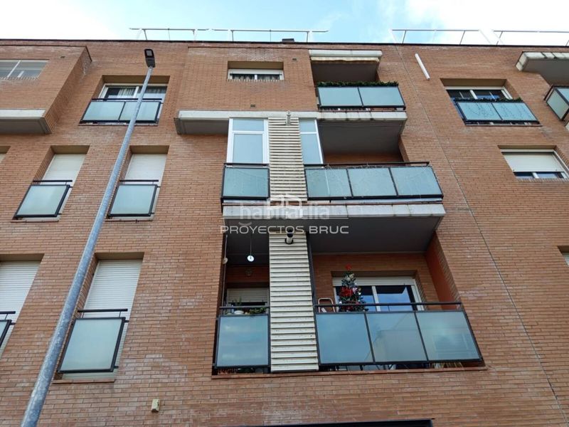 Foto 381297f3-b62c-4326-ae83-43d447d8f0d3. Local comercial a Vilanova del Camí