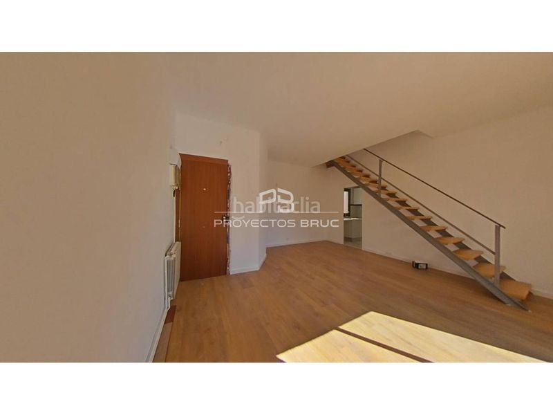 Foto 7be76aeb-dc62-4fb8-bf18-00a888e637d2. Pis a Bon Pastor Barcelona