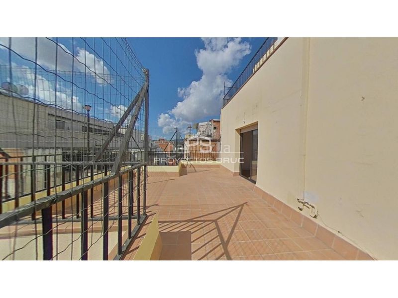 Foto 816a5379-9c8c-4fb9-91ca-c448d6c74b04. Pis a Bon Pastor Barcelona