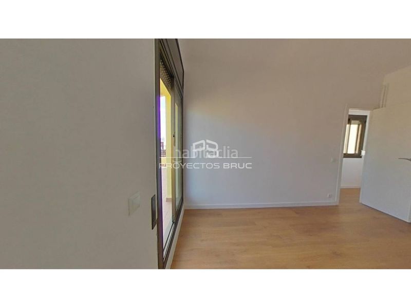 Foto e69c879e-5de6-4ca0-a6c4-f472b3b1bc66. Pis a Bon Pastor Barcelona