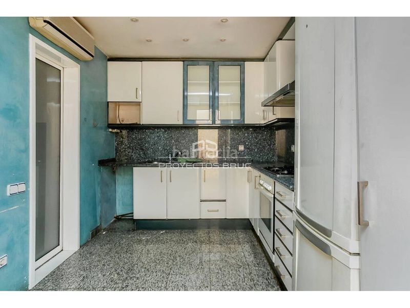 Foto a8569838-3430-43bf-b646-f1603263217e. Appartamento in Dreta de l´Eixample Barcelona