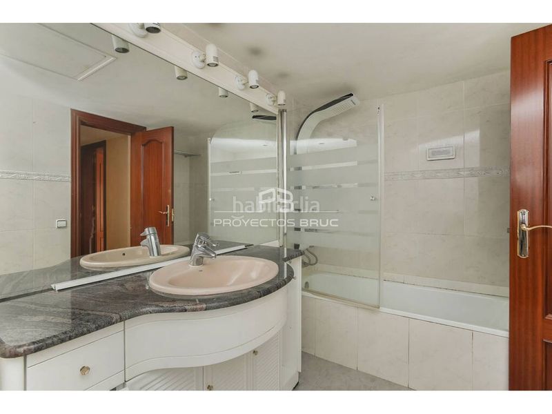 Foto b95ea827-a41c-47c6-9c22-277e6d490f3d. Appartamento in Dreta de l´Eixample Barcelona