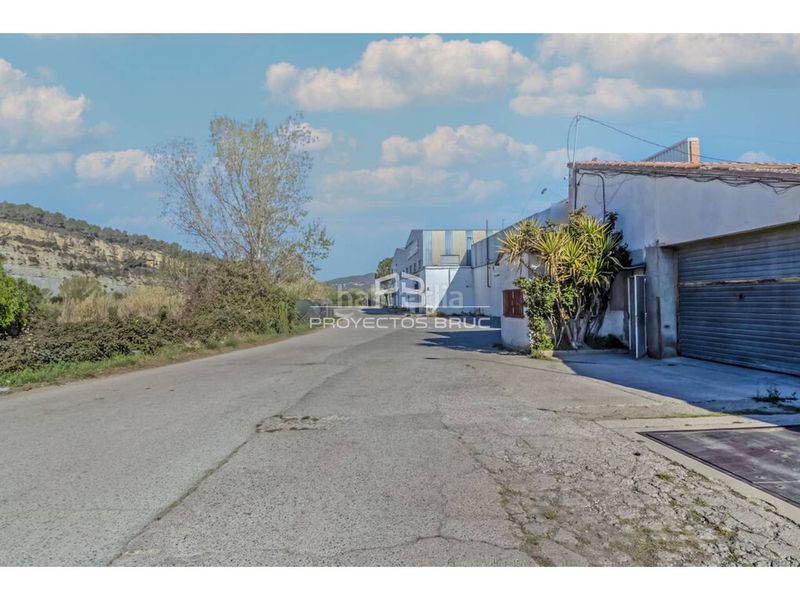 Foto 03ce06d1-7007-4c7a-991c-86a961f2bd36. Capannone industriale in Sant Vicenç de Castellet