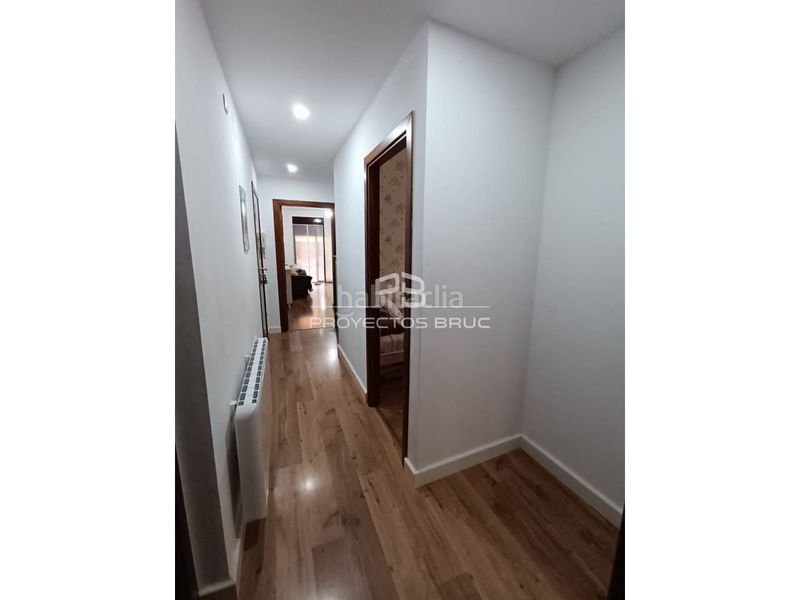 Foto c86eae97-dbff-4f7a-ba9b-670bca2a38d3. Rent flat with heating parking in Collbató
