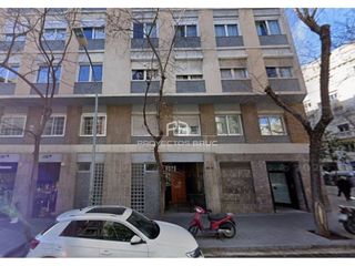Etagenwohnung in Calle Benet Mateu