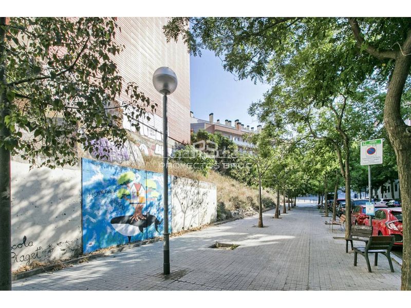 Foto bb13d8bd-f9de-4f31-8800-aa3d9f8e0dd5. Landgut in Carmel Barcelona