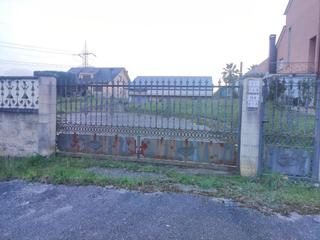 Mas à Compostilla - Columbrianos. Venta de casa con terreno en barcena del bierzo