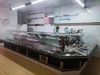 Traspàs Local Comercial a Flores de Sil - La Placa. Traspaso de carniceria equipada
