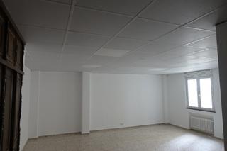 Location Bureau à Zona Alta. Se alquila oficina p san antonio con todos los gastos incluido