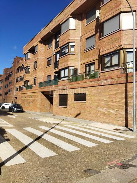 Foto 67b8cd09-af1c-4386-b181-3a47be432f80. Posto auto in calle velázquez 3 in Santa Marta de Tormes