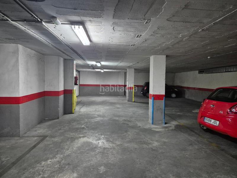 Foto 7be6f94c-e9d0-4348-9e99-70c50670490a. Parking voiture dans Centro - Muelle Pesquero Torrevieja