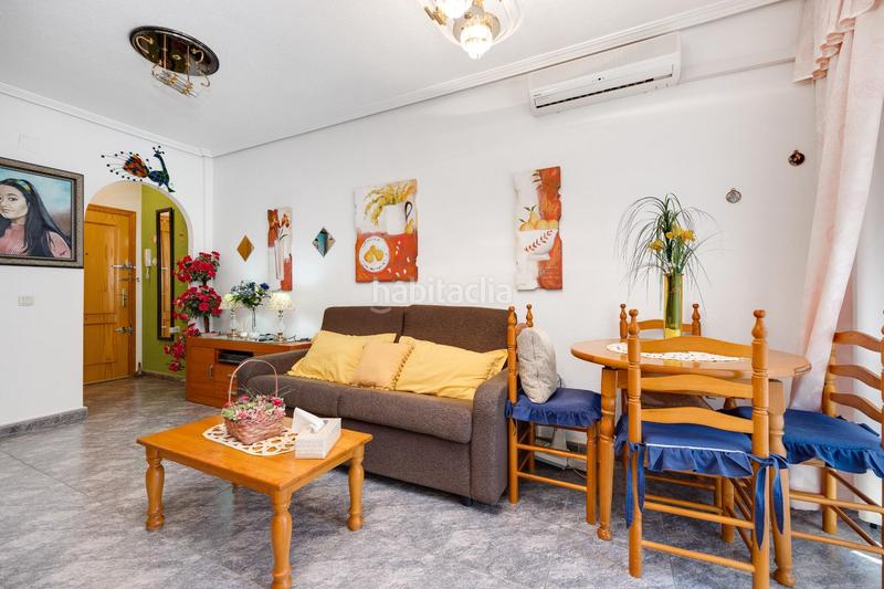 Foto 4a7591c4-0df3-4095-ab64-6b9481ec93f1. Apartament a Antonio Machado Torrevieja