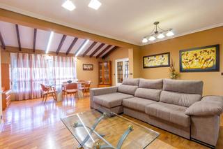 Chalet en Los Balcones-Los Altos. Exclusivo chalet independiente en los balcones, torrevieja