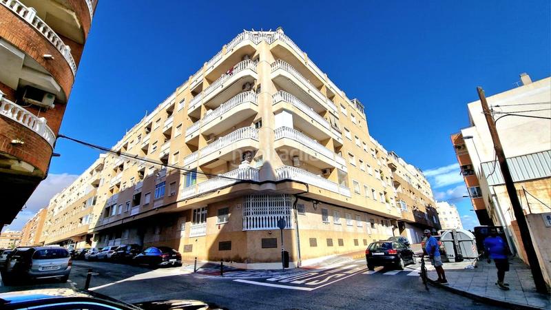 Foto d29c7f20-81a7-483e-bf31-8c2d69f28562. Apartament amb piscina a El Molino Torrevieja