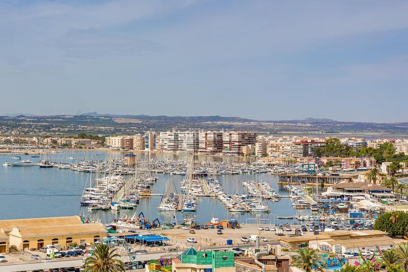 Foto 796bd028-7023-42a7-afc6-6d9134b26376. Piccolo appartamento in Las Piscinas Naturales Torrevieja