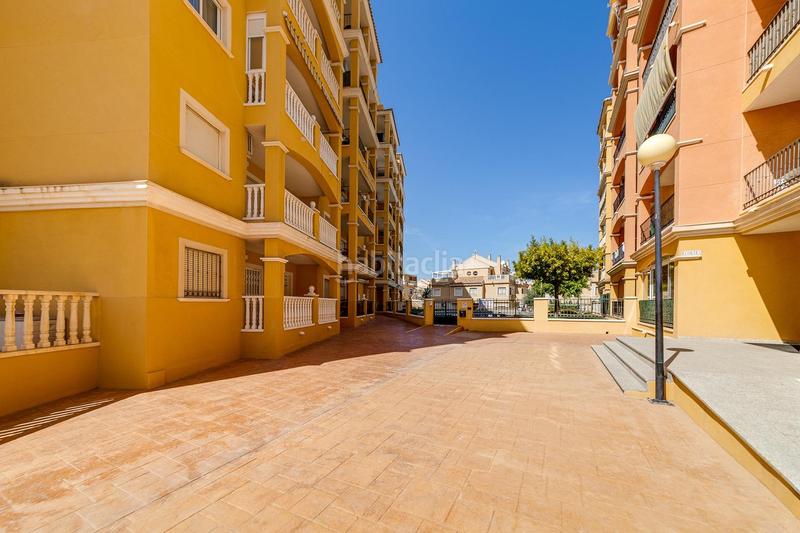 Foto 184dd30a-7ab3-431d-8ff0-63f3cca21e1b. Appartement avec piscine dans Torreblanca Torrevieja