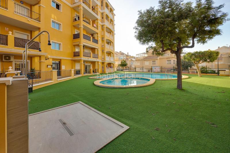 Foto 65e3dbba-c8b3-4869-a98d-3f9b55bb4431. Appartement avec piscine dans Torreblanca Torrevieja