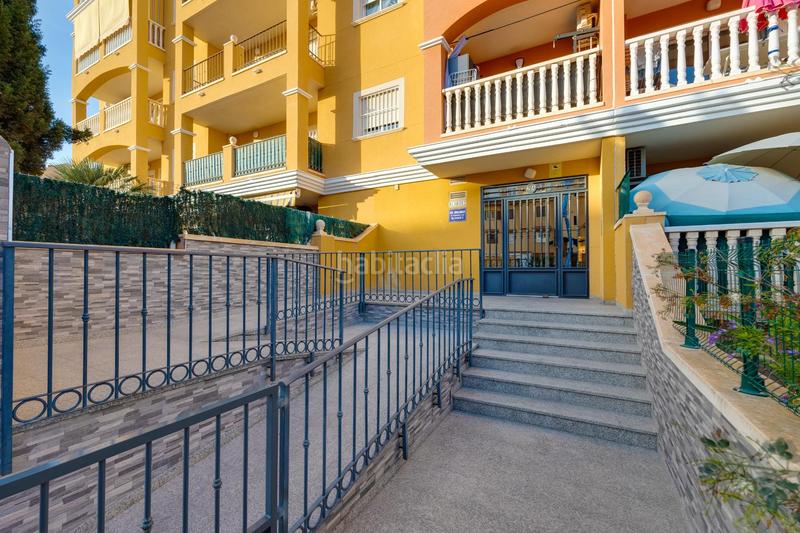 Foto 9a7d36c6-8b33-4ef3-87d7-1cbaa9c34bb7. Appartement avec piscine dans Torreblanca Torrevieja