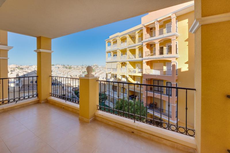 Foto a9a81041-ec32-48b9-8461-46f143ad940e. Appartement avec piscine dans Torreblanca Torrevieja