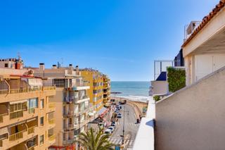 Àtic a Zona Playa del Cura. Atico de 3 dormitorios con vistas al mar en torrevieja, avda hab