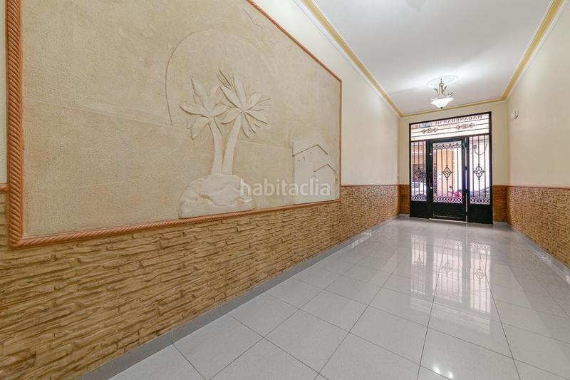 Foto 1893c11b-4d5e-45d2-9888-7a6d9498cf6f. Àtic a Zona Playa del Cura Torrevieja