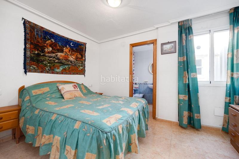 Foto 5f4cb3c8-4394-4bce-a4fb-a59592c9bd1d. Àtic a Zona Playa del Cura Torrevieja