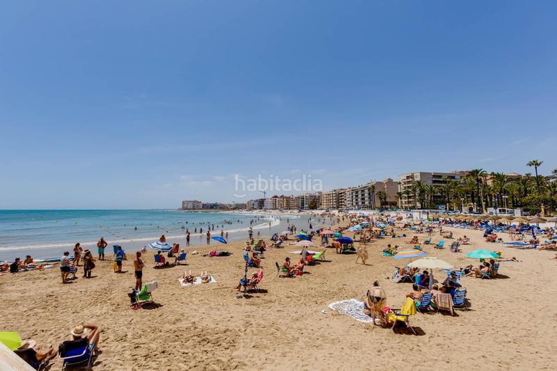 Foto b436ee3d-7da4-41af-929f-49a994a4ac4e. Àtic a Zona Playa del Cura Torrevieja