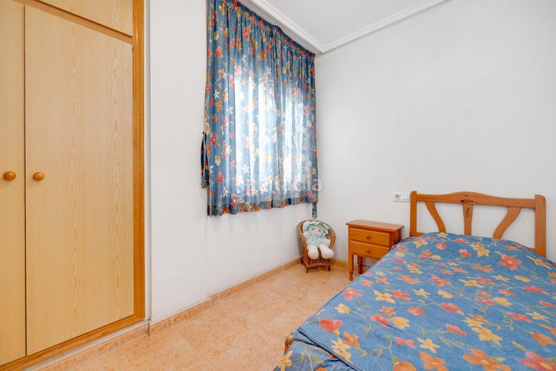 Foto c65b4f27-97c3-4a9d-8be6-e405ddabdeb4. Àtic a Zona Playa del Cura Torrevieja