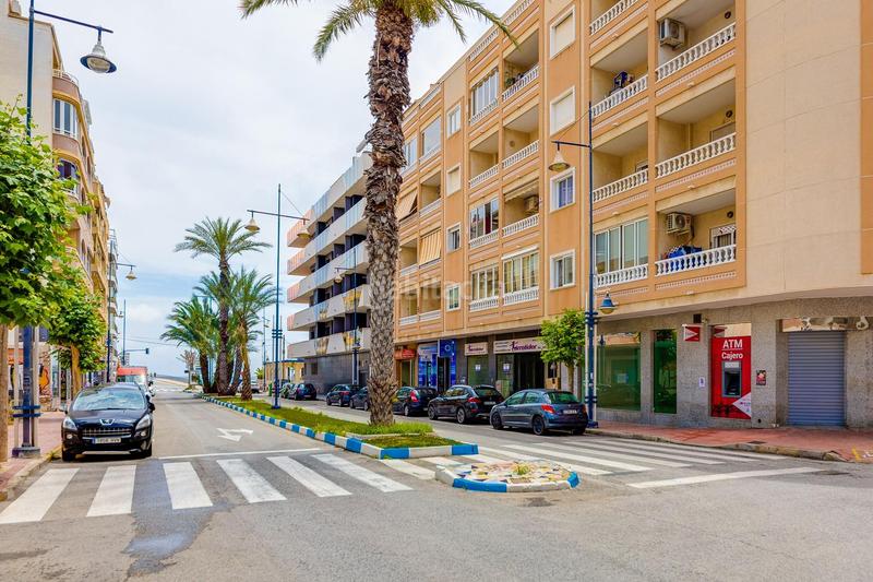 Foto df70ed82-6beb-42fc-b4ee-232ba0649316. Àtic a Zona Playa del Cura Torrevieja