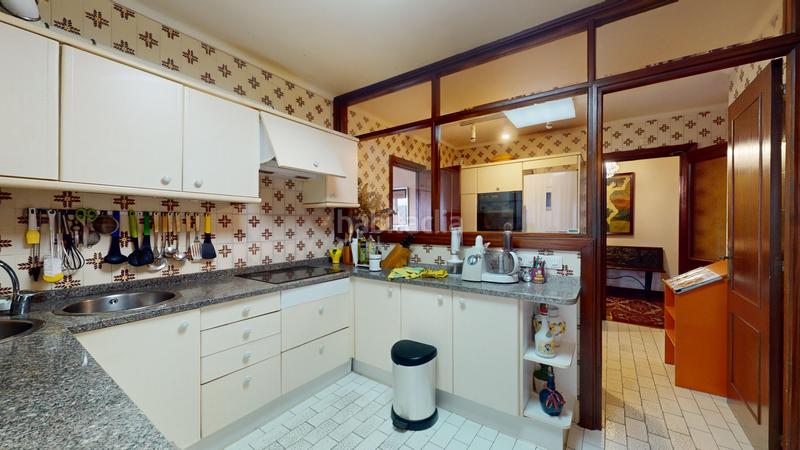 Foto f4b12976-821f-4b4a-9b31-e103e55d0639. Appartamento con parcheggio in Neguri Getxo
