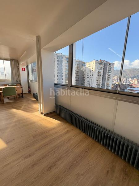 Foto 72e3df76-11b6-4d5b-bbd9-d1ca610492a3. Miete büro in Zabalburu Bilbao